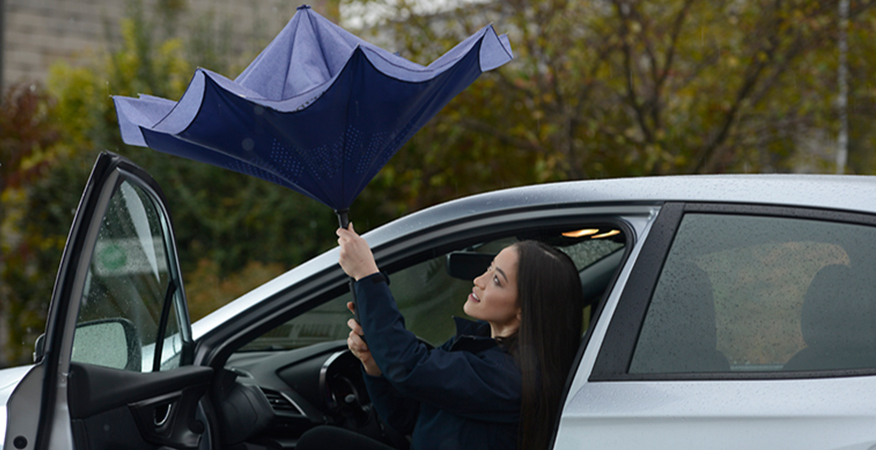 What Makes an Umbrella Such a Great Gift?